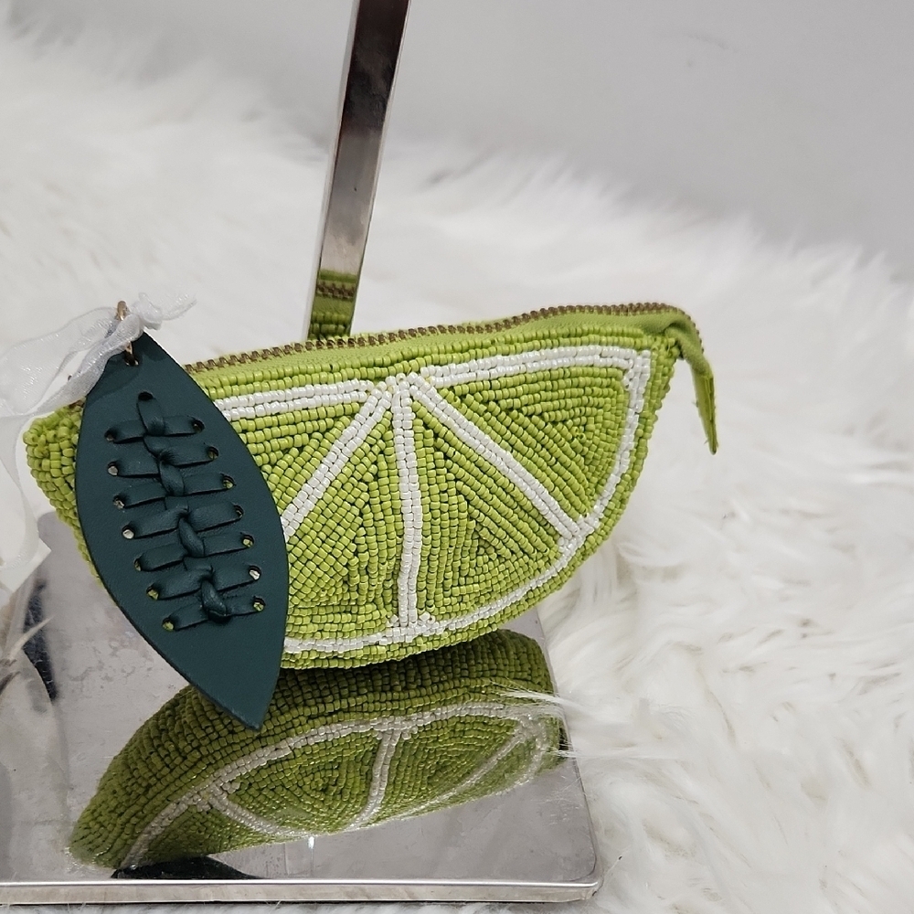 💚🔹️Made In India Viral Handcrafted Beaded Lime Green Coin Pouch NWOT
